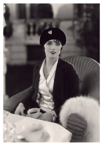 Póster Pauline Starke
